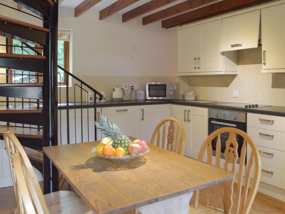 Keepers Nook - Dinas Country Club - Housity