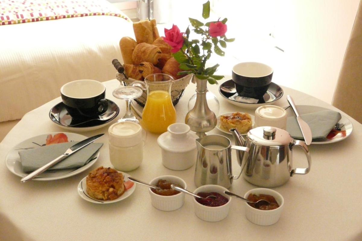 Nourriture dans l'hôtel ou à proximité