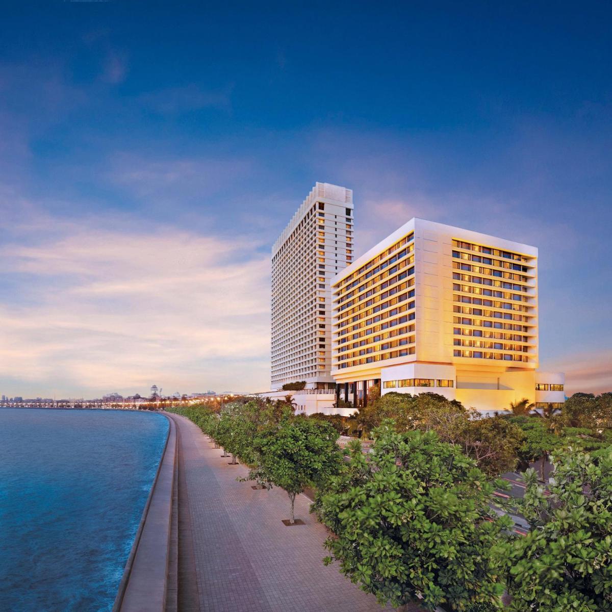 large building next to the ocean The Oberoi Mumbai Premium 5-Star Hotel in Mumbai large building next to the ocean The Oberoi Mumbai Premium 5-Star Hotel in Mumbai