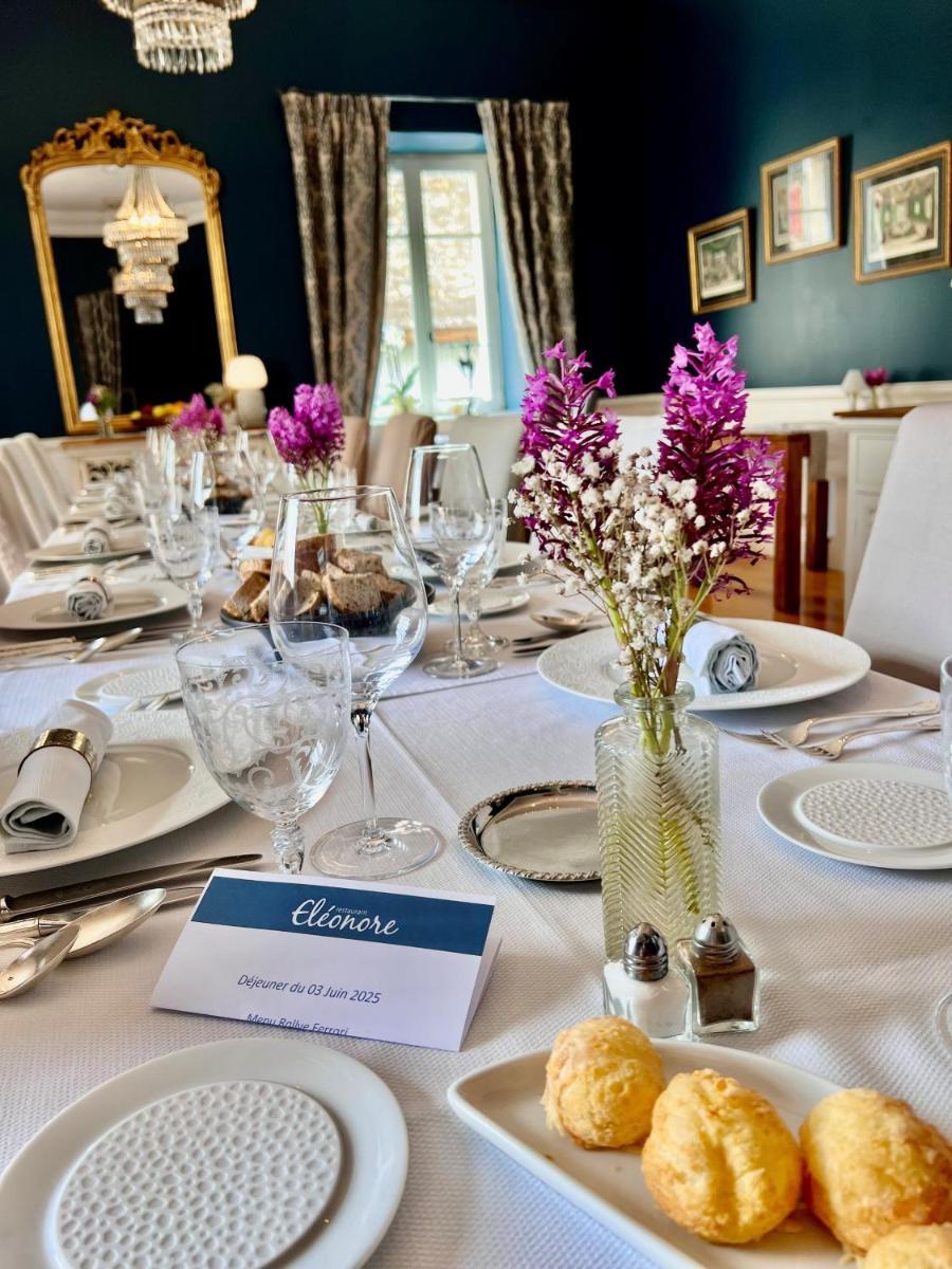 Nourriture dans l'hôtel ou à proximité