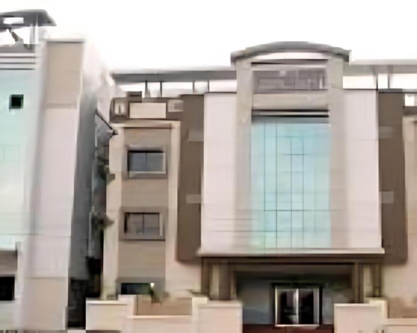 Hotel Imperial Inn - Housity