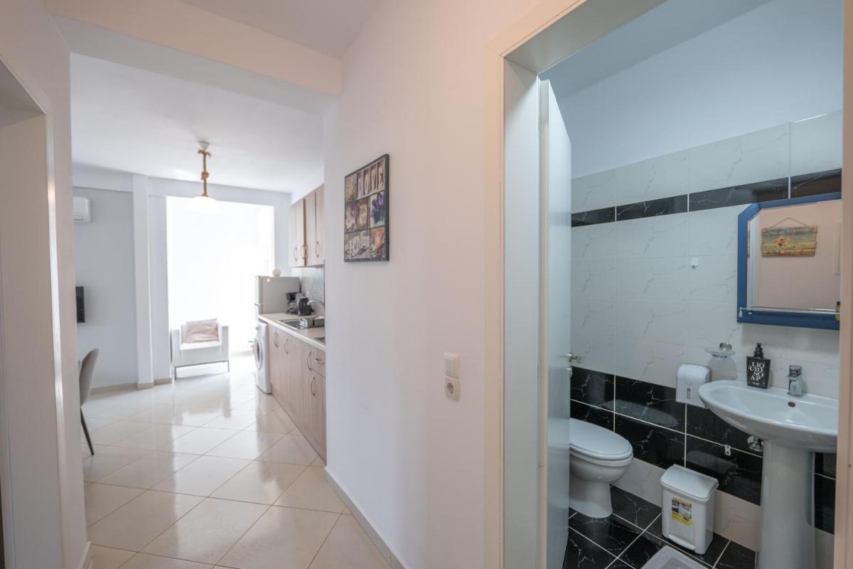 Mediterranean Apartments - Housity