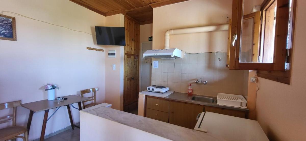 Lantzos Studios - Housity