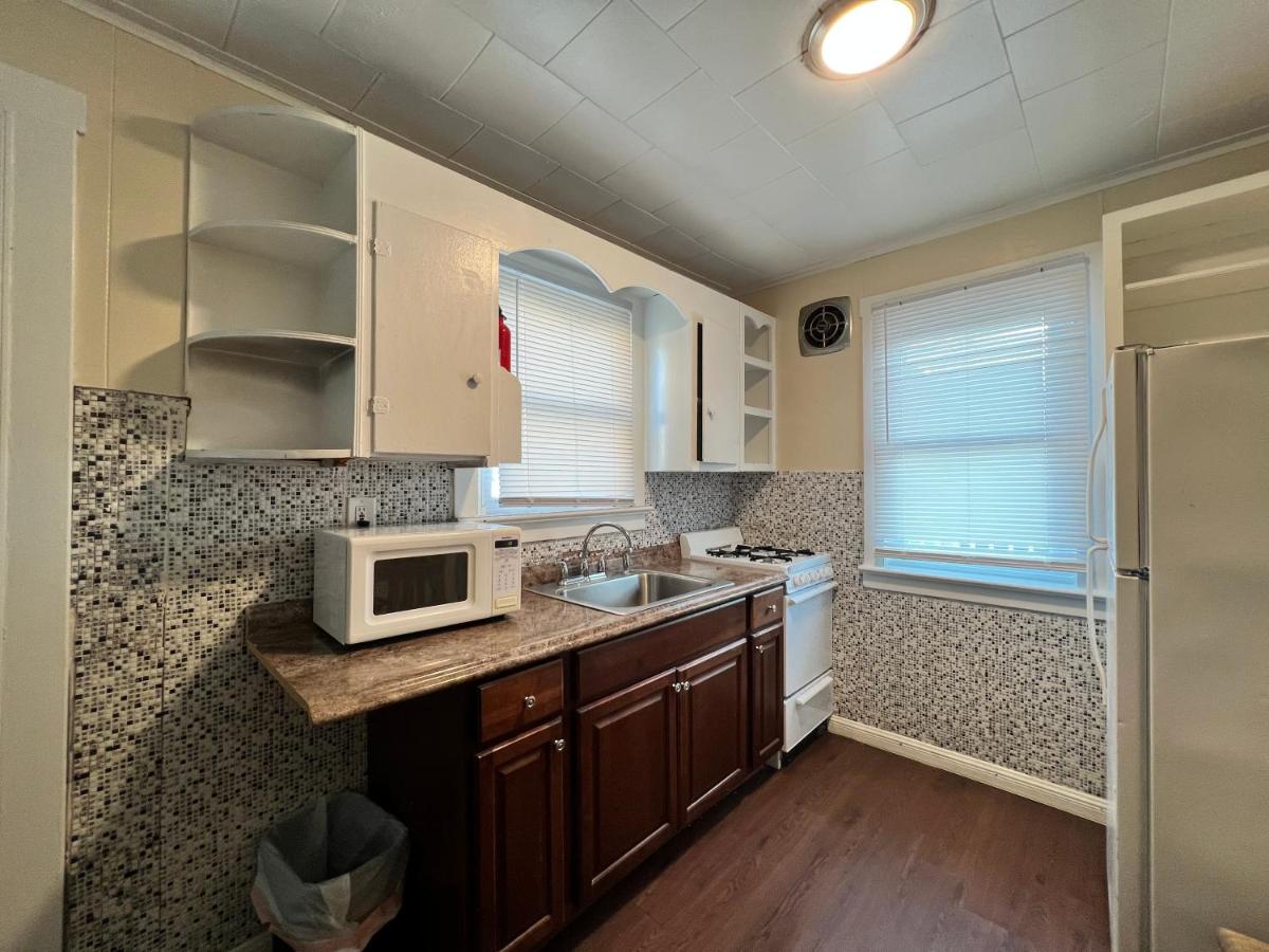 Shore Beach Houses - 38 D Lincoln Avenue - Housity