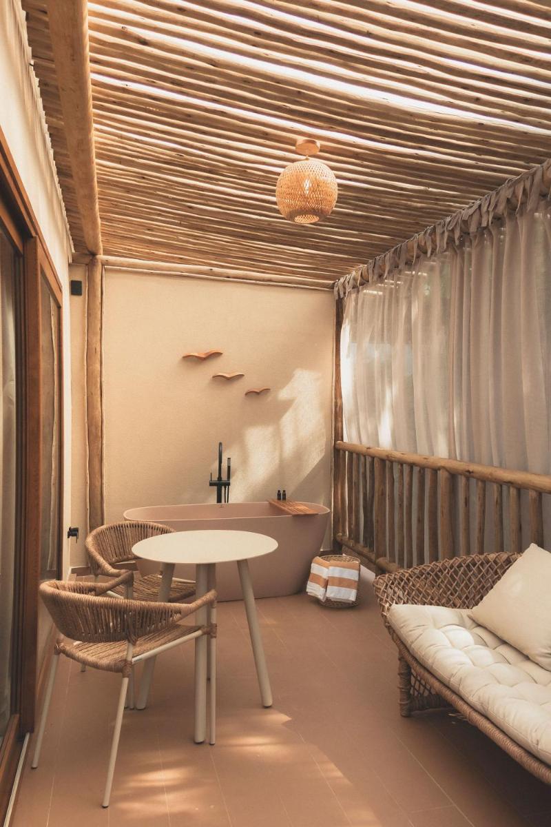 Pousada Casa Mandacaru Noronha - Housity