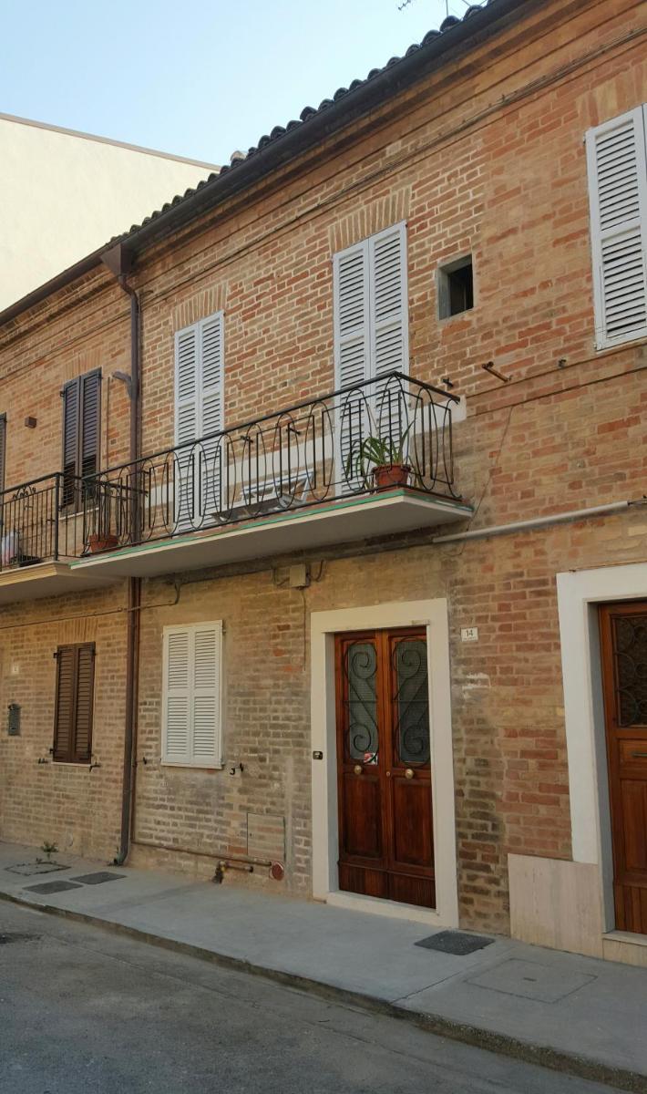 Lepanto 14 - Housity