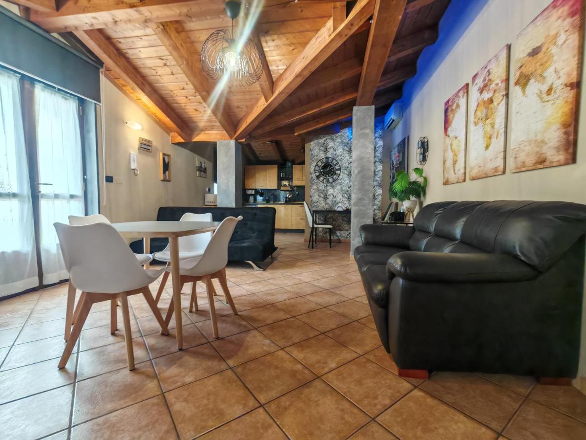 Stea monolocale loft in villa - Housity