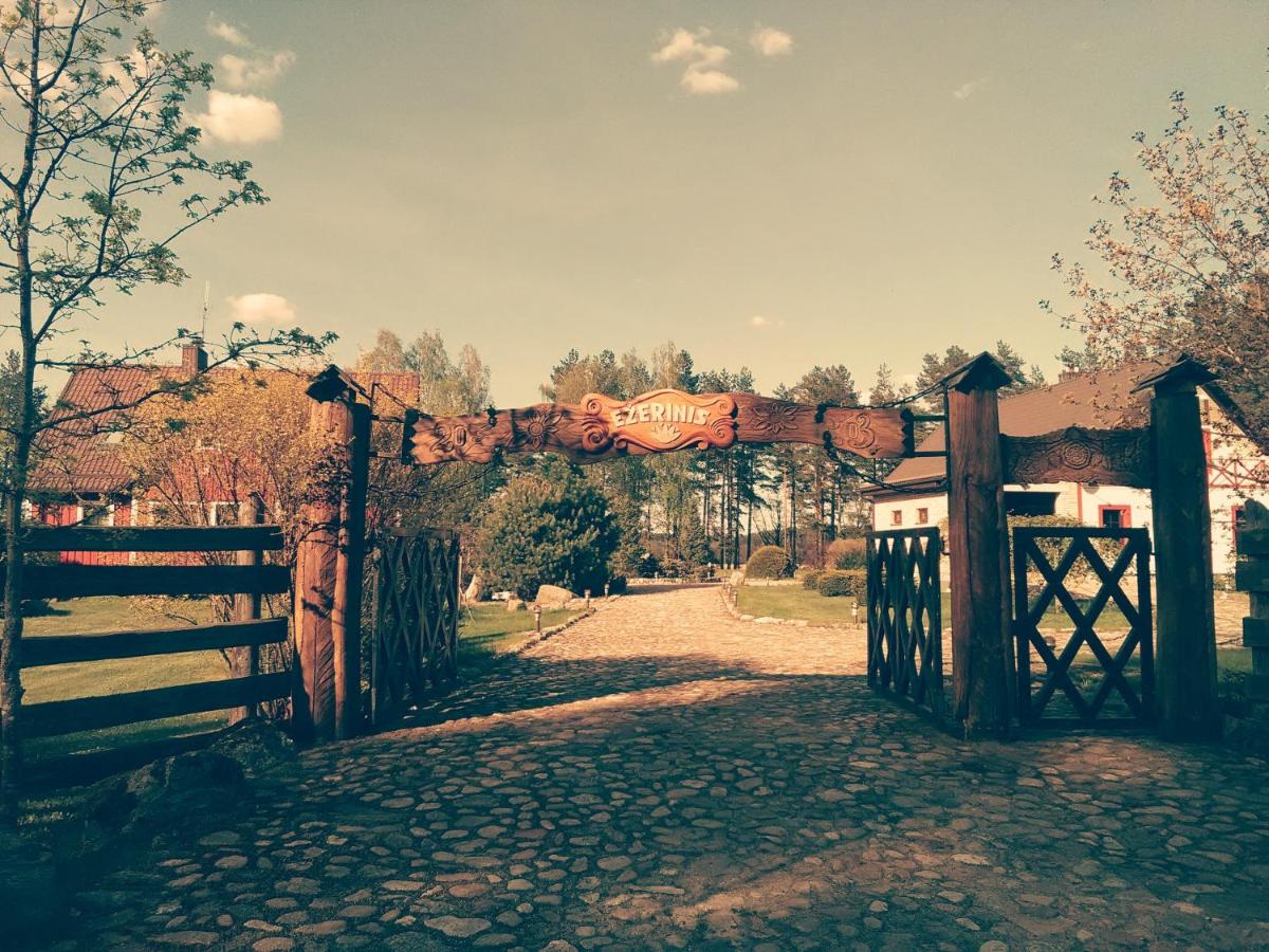 Ežerinis - Housity