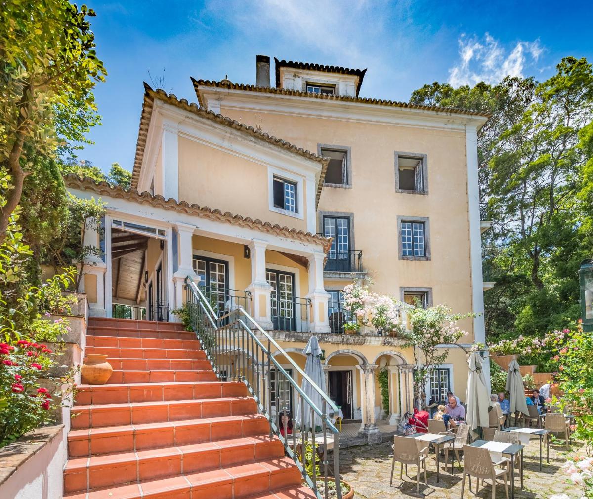 Lawrences Hotel - Housity
