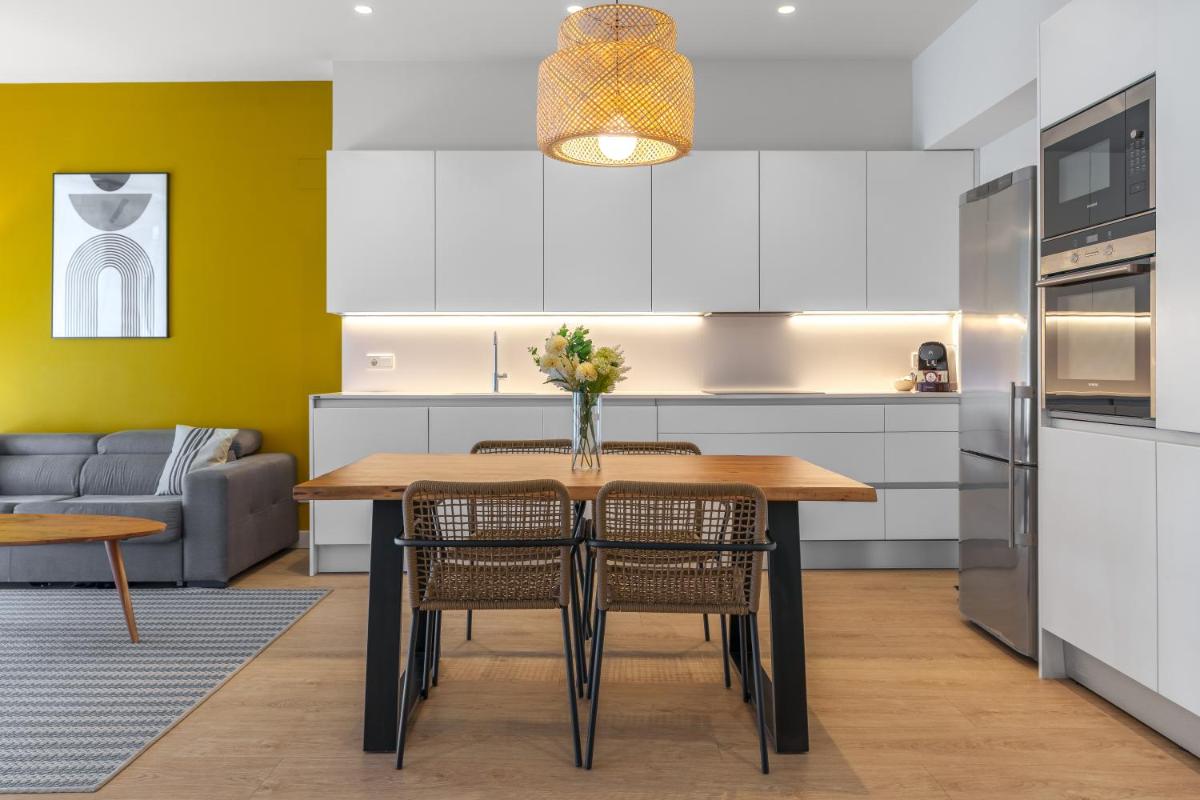 ARRASATE SUITE by Sweet Home SS Rentals - Housity