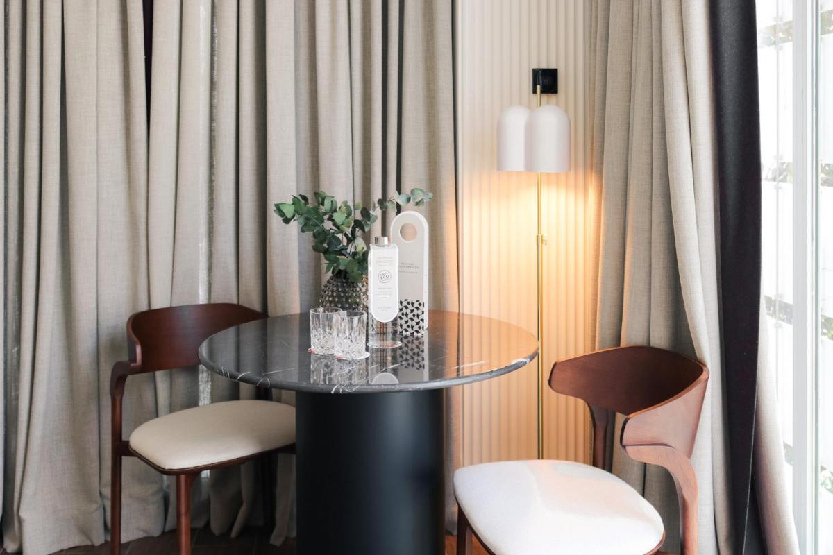 Zona de estar de Hospes Palacio de los Patos, a Member of Design Hotels