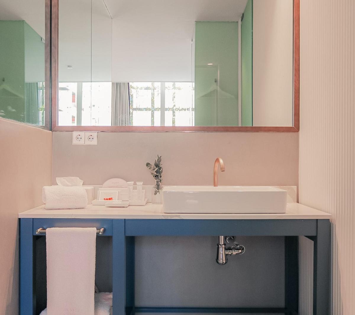 Un baño de Hospes Palacio de los Patos, a Member of Design Hotels