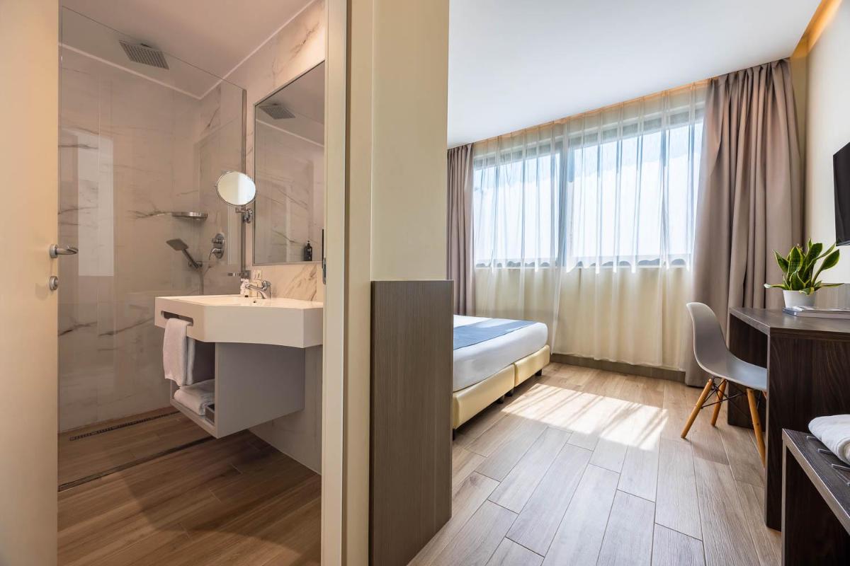 iH Hotels Milano St. John - Housity