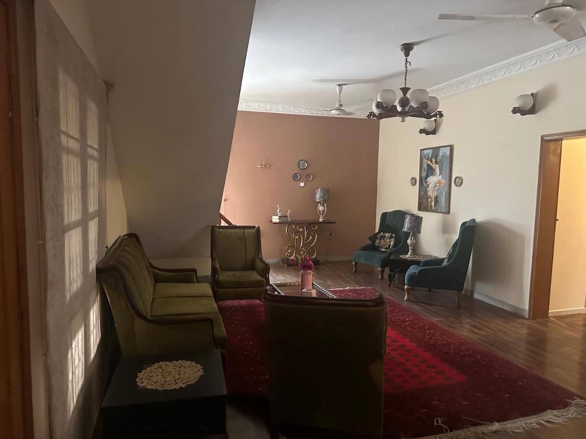 Royal Two Bed Villa Independent F 10-2 Islamabad - Housity