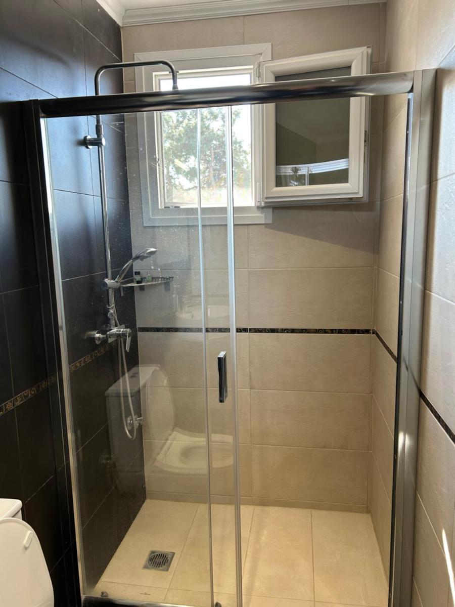 Oneiro Zois - Housity