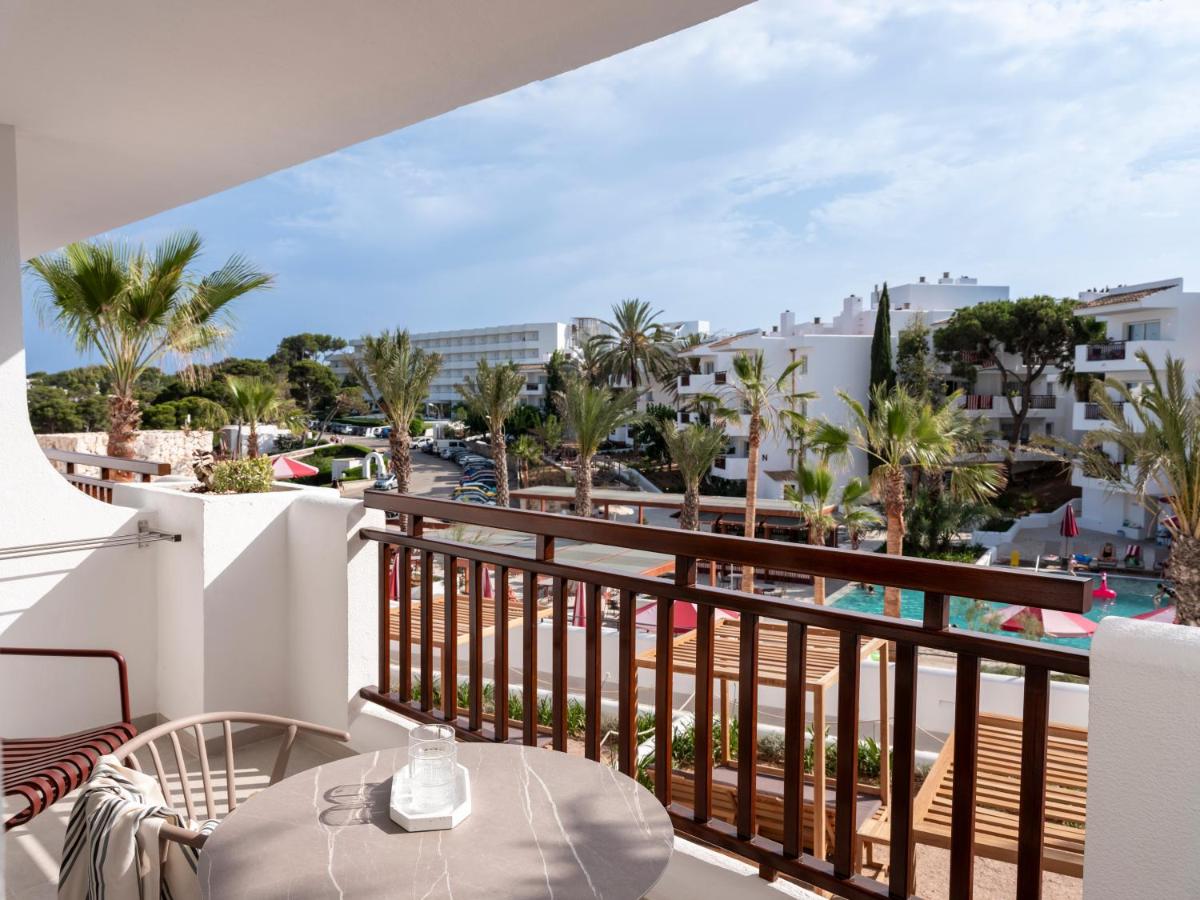 Un balcón o terraza de Inturotel Esmeralda Park