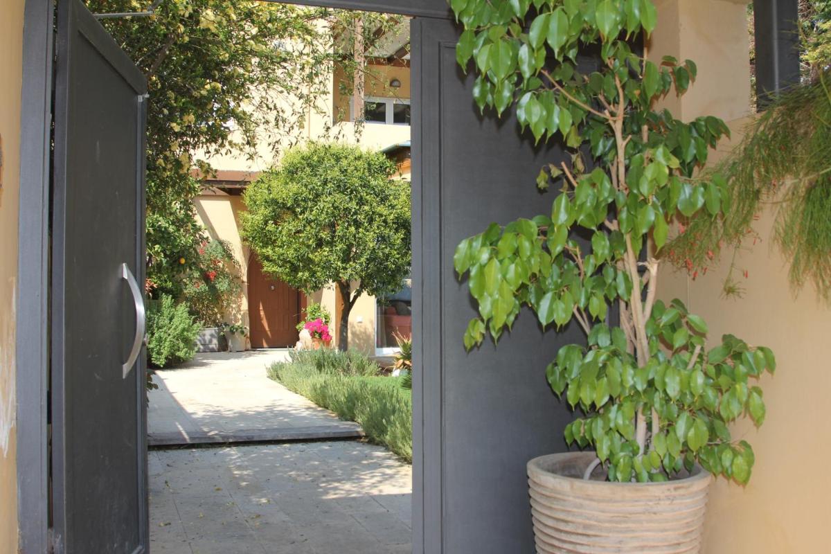 Lida Garden Loft - Housity