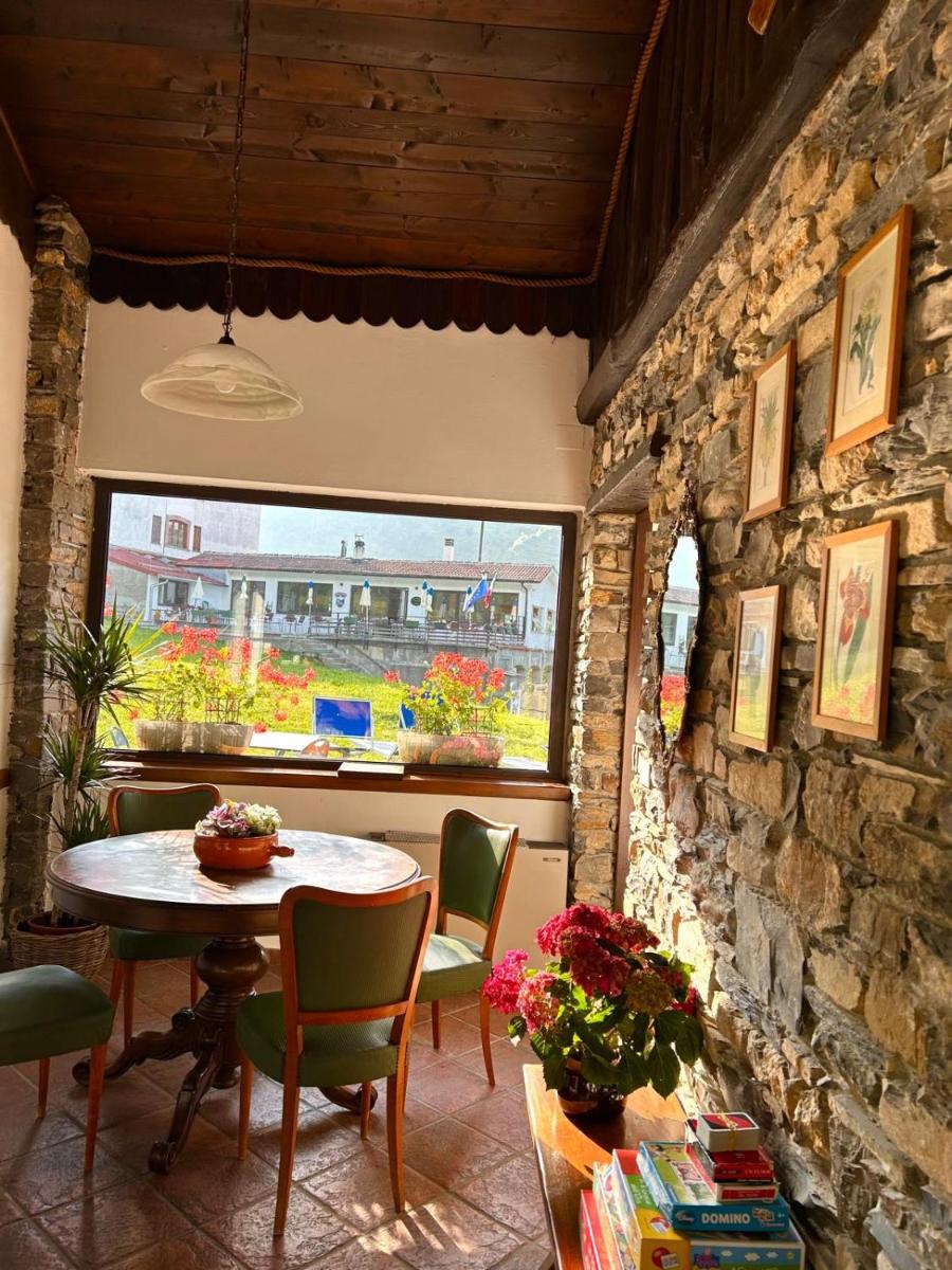 La Vecchia Partenza - Housity