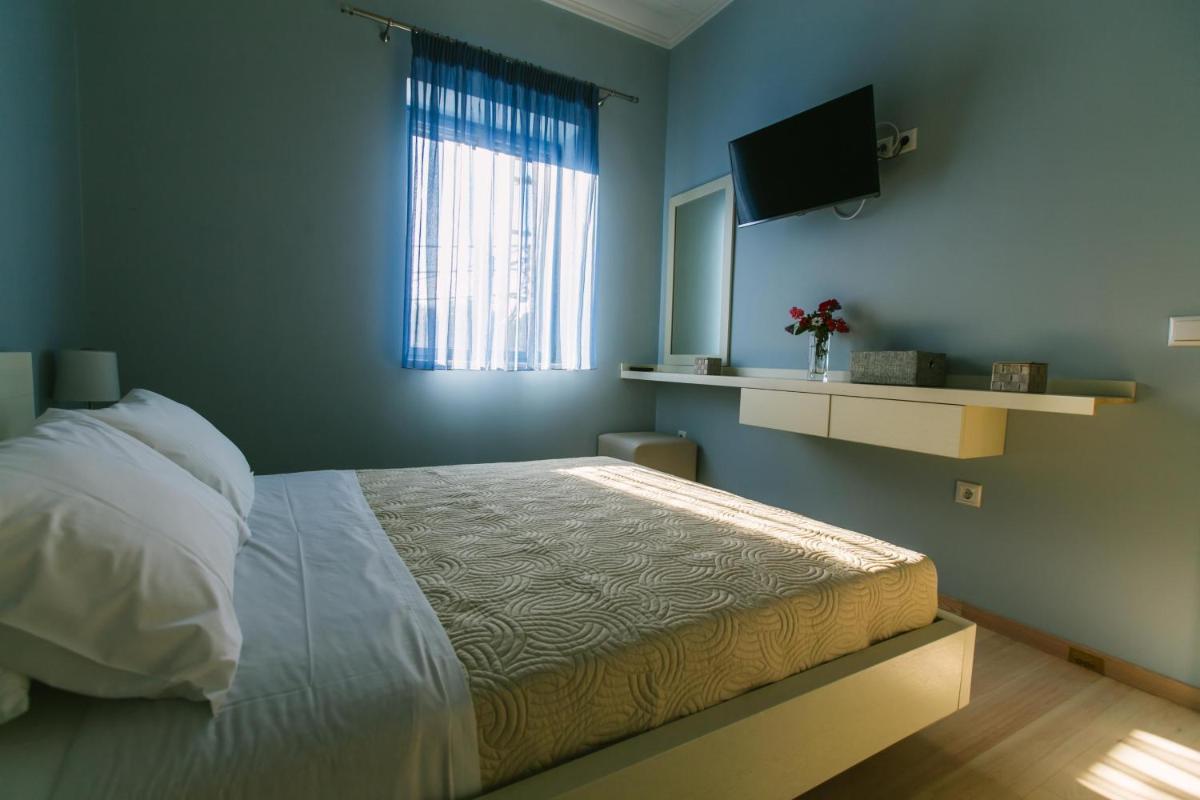 Maistros Kardamyli Apartments - Housity