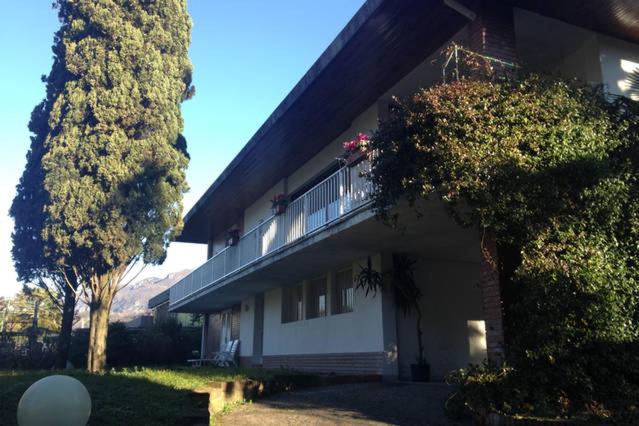 Villa della Musica fra Lago e Montagne - Housity