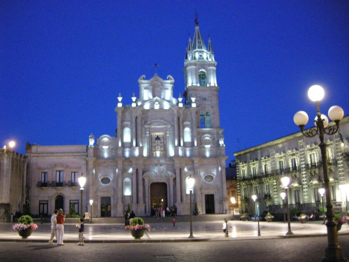 Holidays in Sicily - Housity