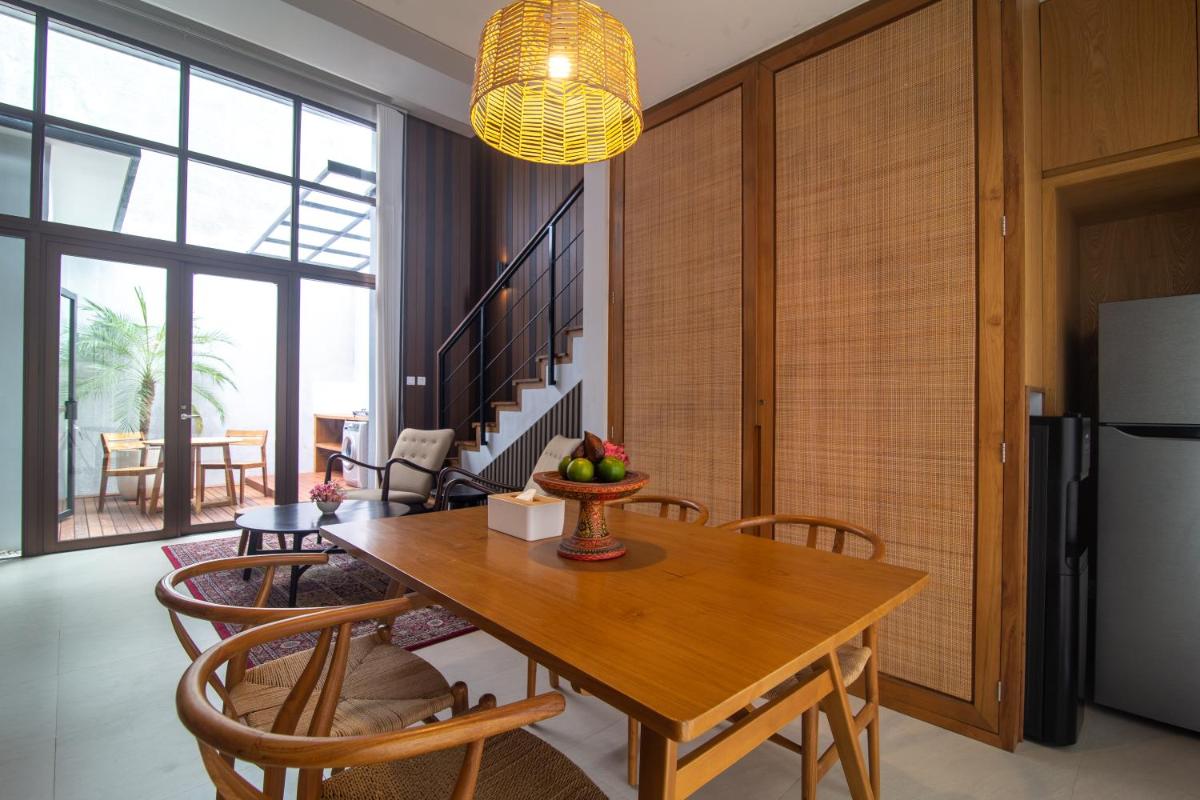 de CALAMUS - Housity