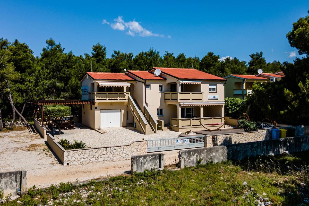 Apartments Laguna - Housity