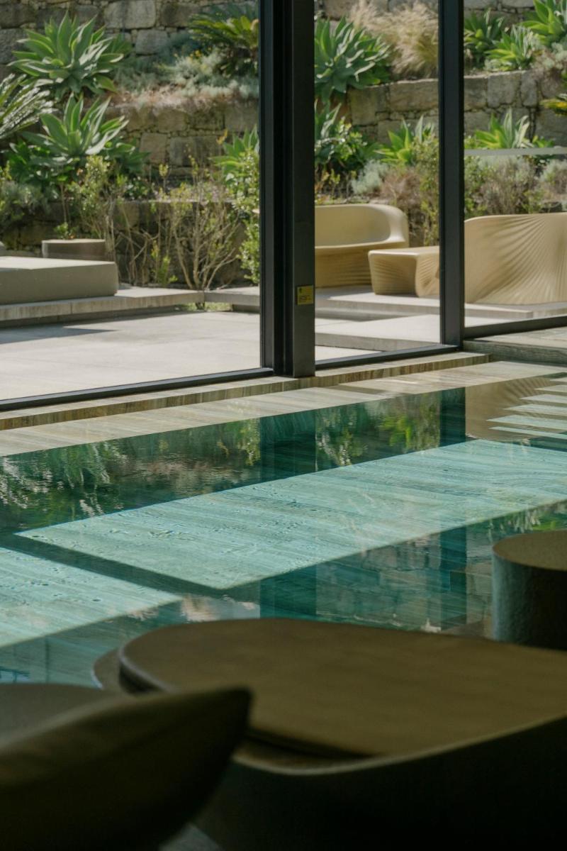 A piscina em ou perto de Vila Foz Hotel & SPA - member of Design Hotels