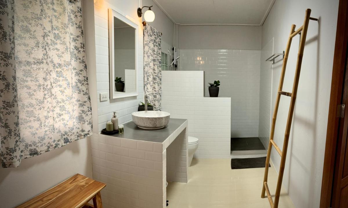 Namaste resort - Housity