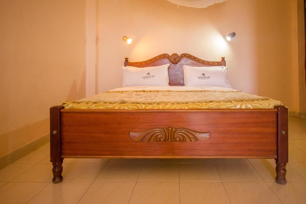 Silver Bells Hotel - Housity