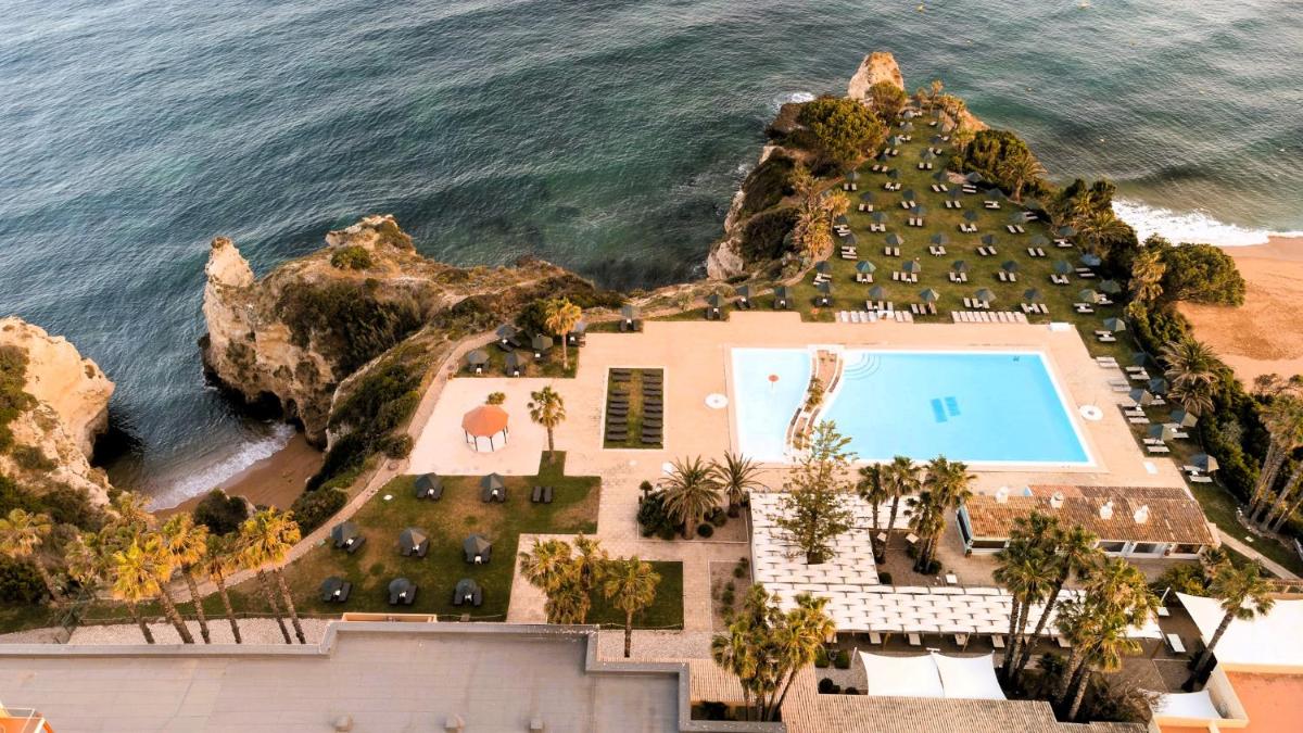 A piscina em ou perto de Pestana Viking Beach & SPA Resort