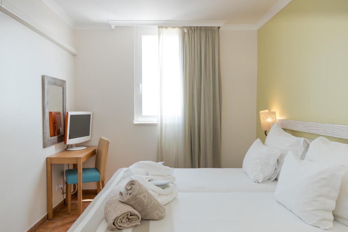Uma cama ou camas num quarto em Pestana Viking Beach & SPA Resort