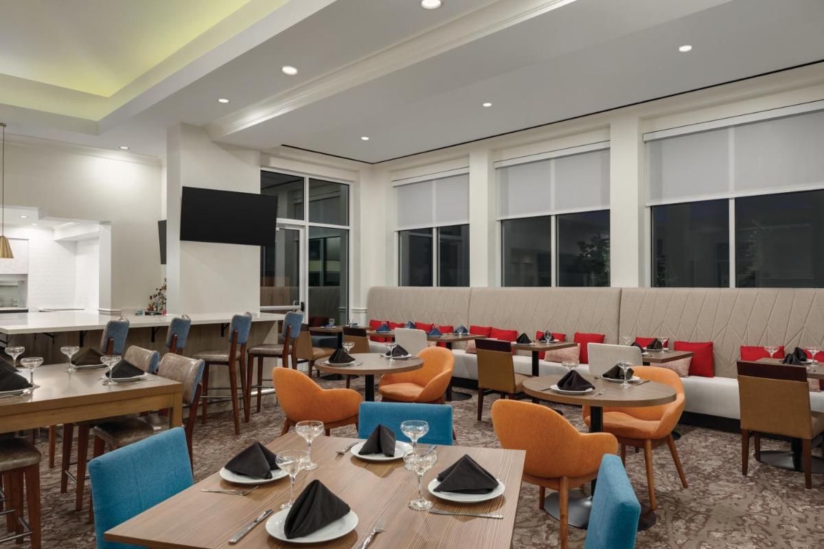 Hilton Garden Inn Allentown Bethlehem Airport - Housity