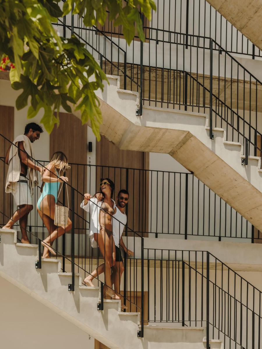 Clientes alojados en Bonito Ibiza by O Beach - New Opening 2025