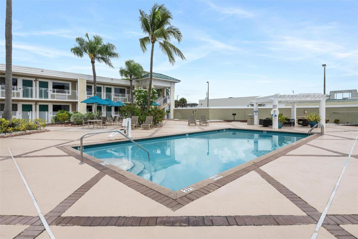 Best Western Gateway To The Keys - Florida City, Homestead, Everglades - Housity