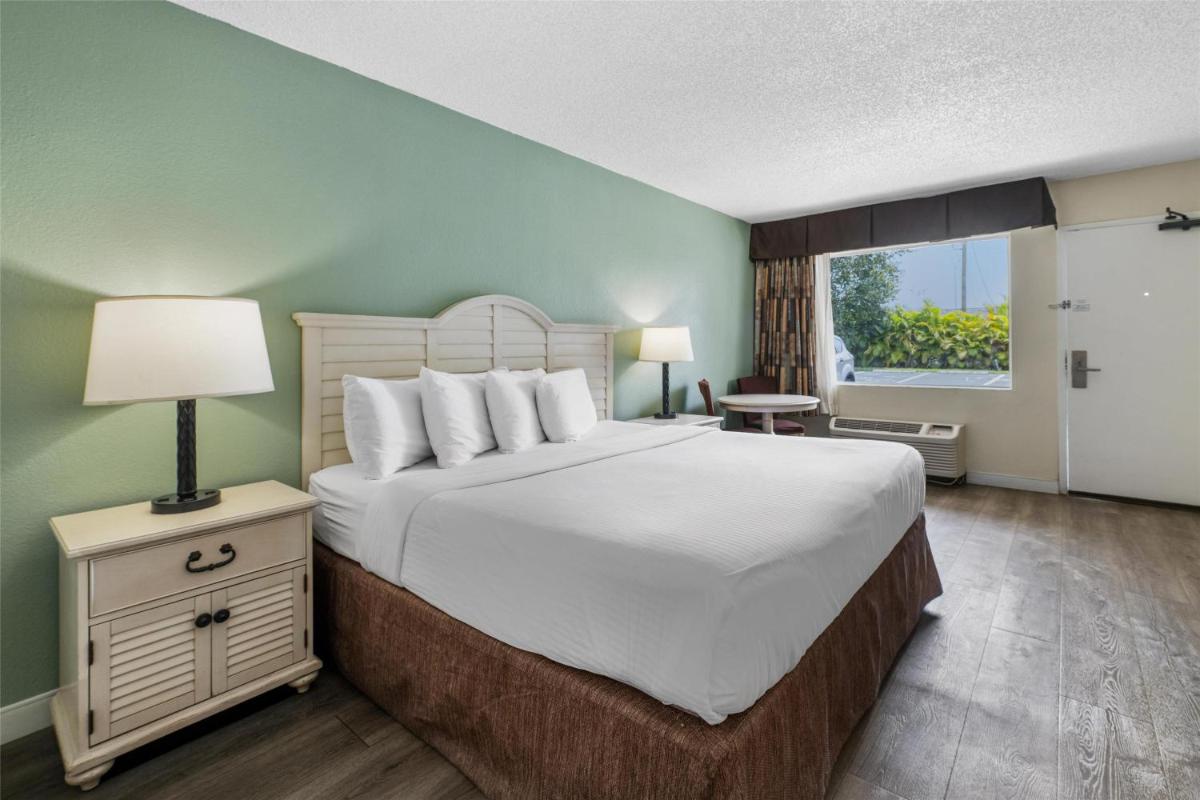 Best Western Gateway To The Keys - Florida City, Homestead, Everglades - Housity