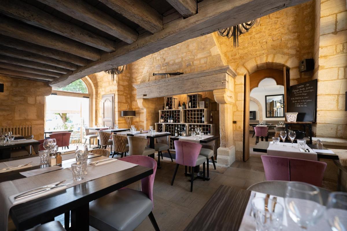 Hôtel La Couleuvrine Sarlat Centre Ville - Housity