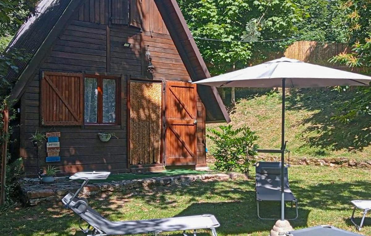 Gorgeous Home In San Romano In Garfagna - Housity
