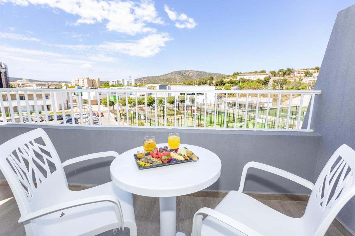 Un balcón o terraza de MarSenses Rosa del Mar Hotel & Spa