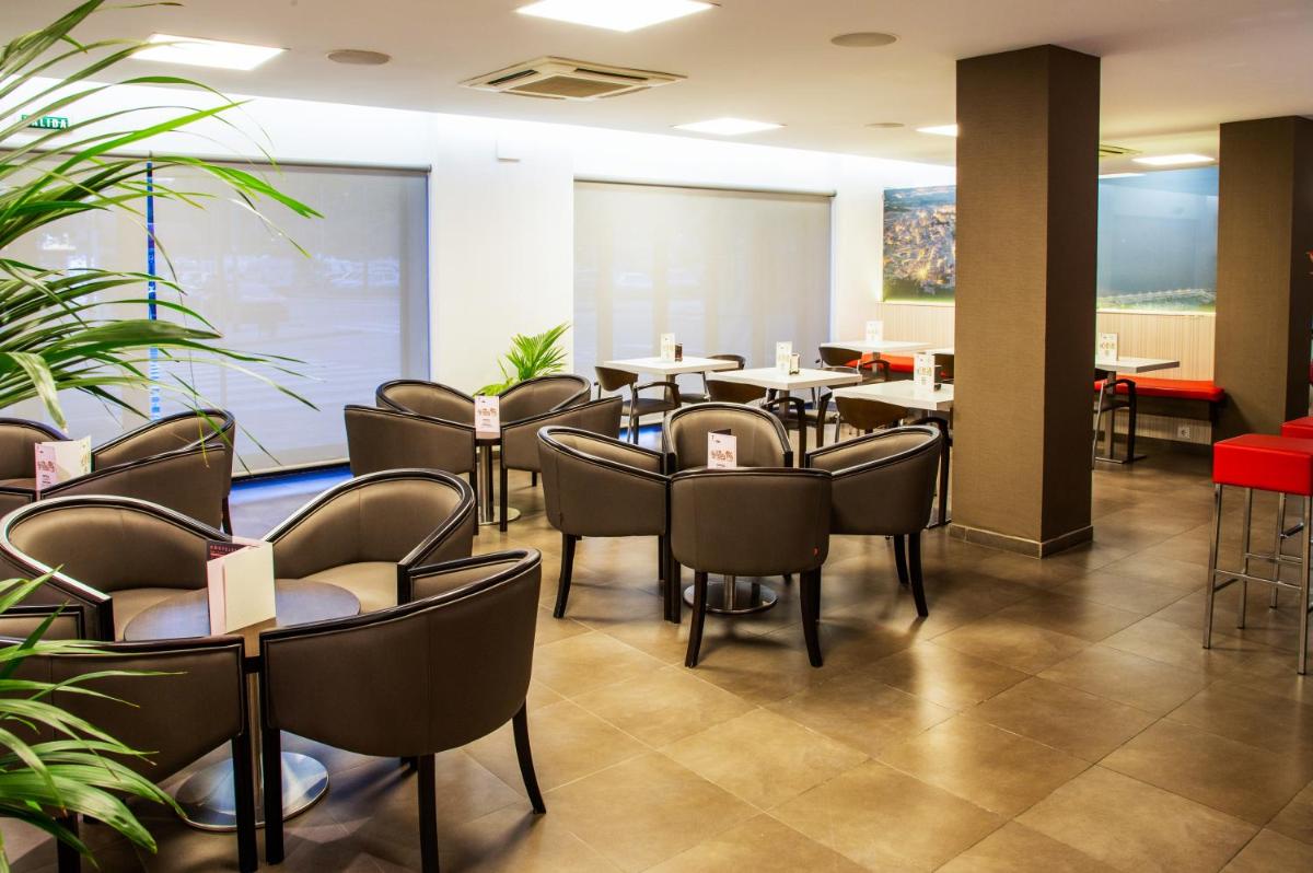 Zona de estar de Petit Palau - Adults Only