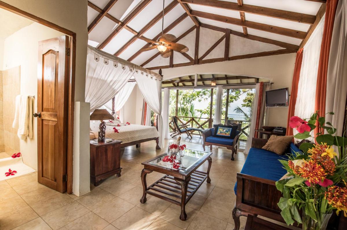 Popa Paradise Beach Resort - Housity