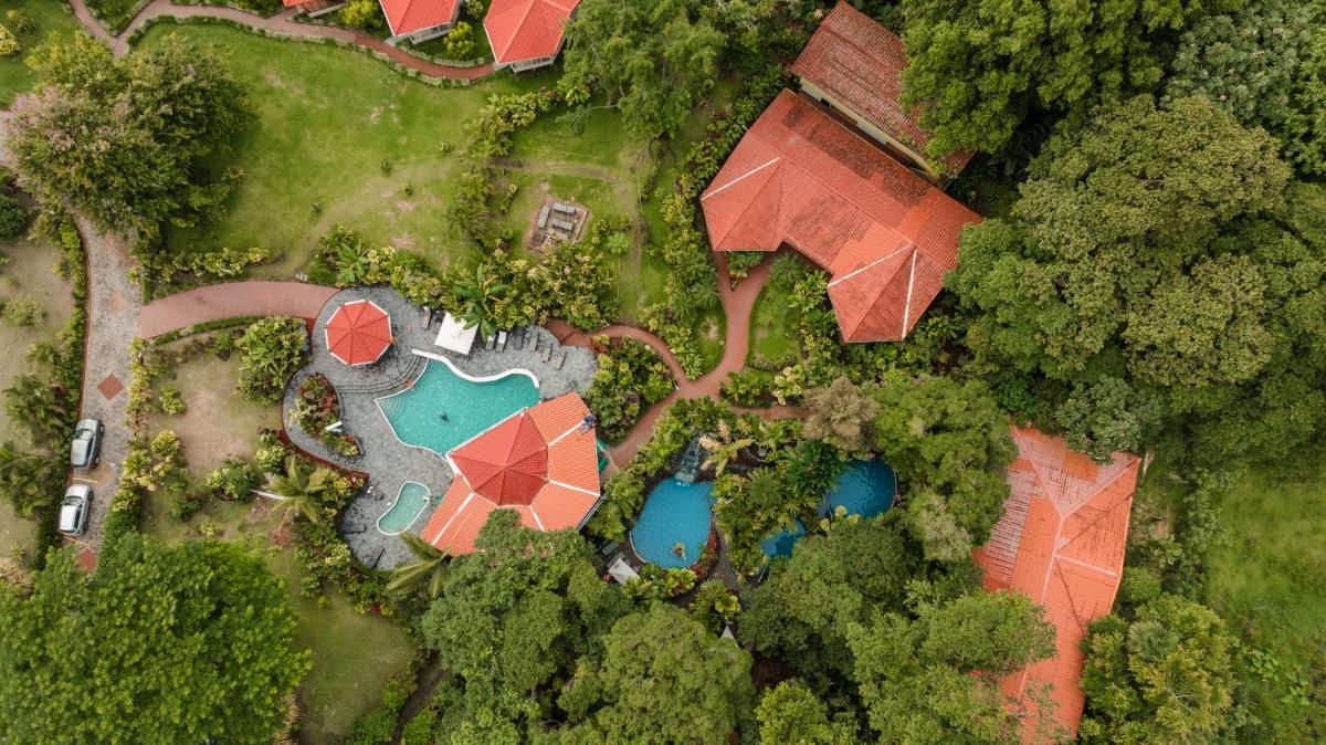 Montaña de fuego Mountain Resort & Spa - Housity