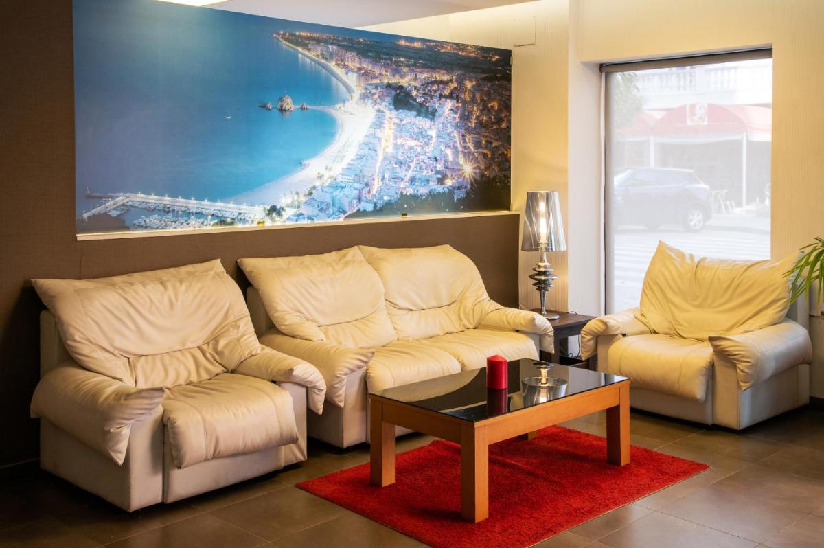 Zona de estar de Petit Palau - Adults Only