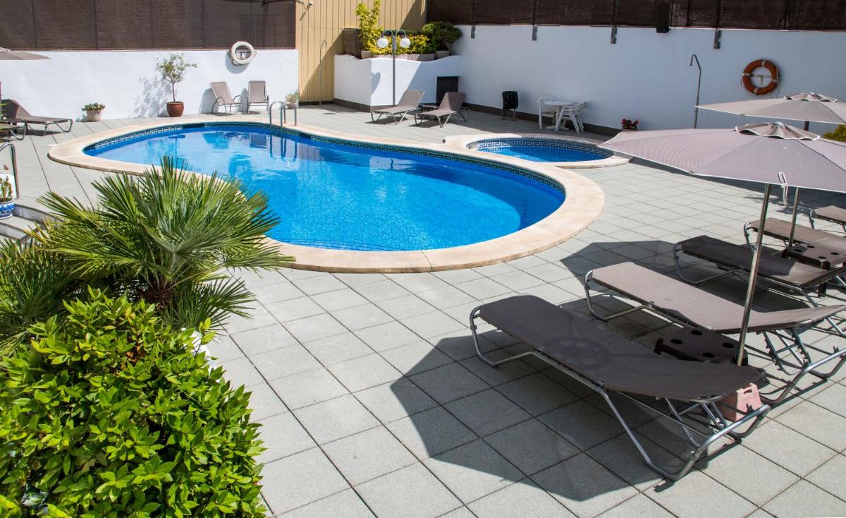 Piscina en o cerca de Petit Palau - Adults Only