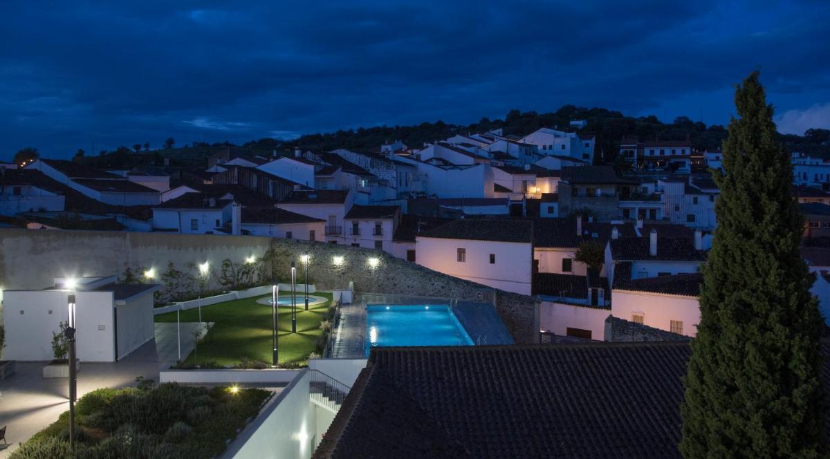 Piscina en o cerca de Hotel Convento Aracena & SPA