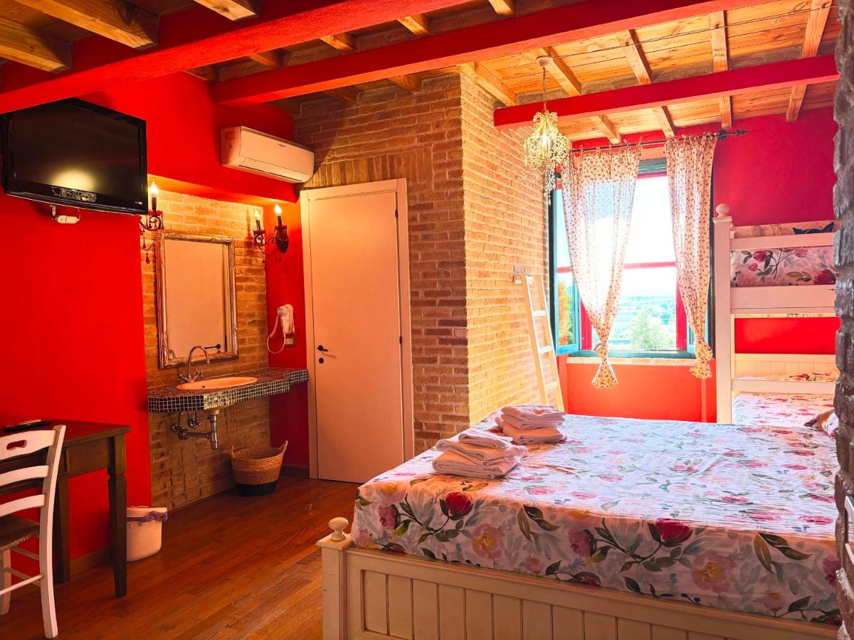 Nonna Nara Bed & Breakfast - Housity