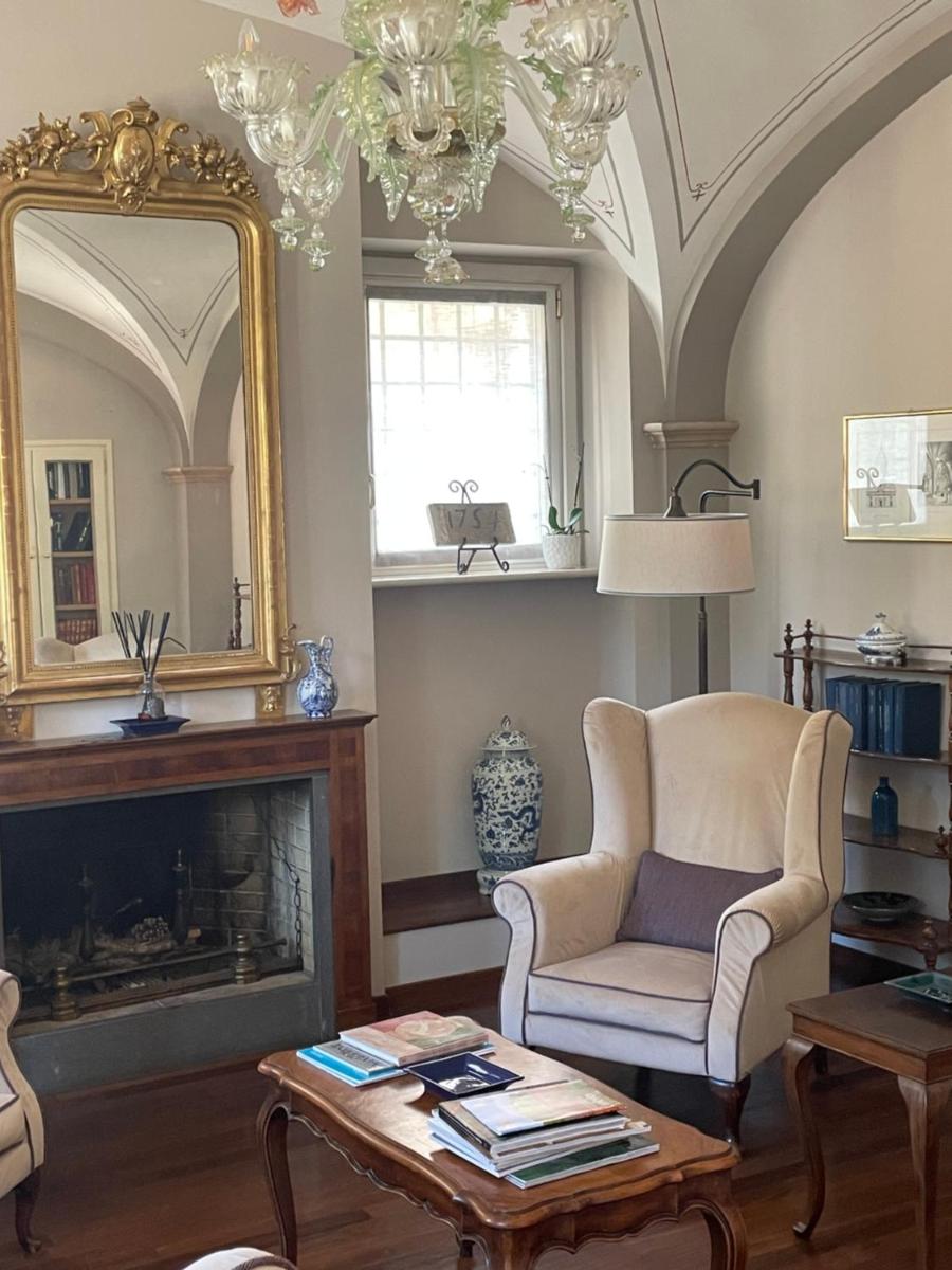 Villa Santa Barbara - Housity