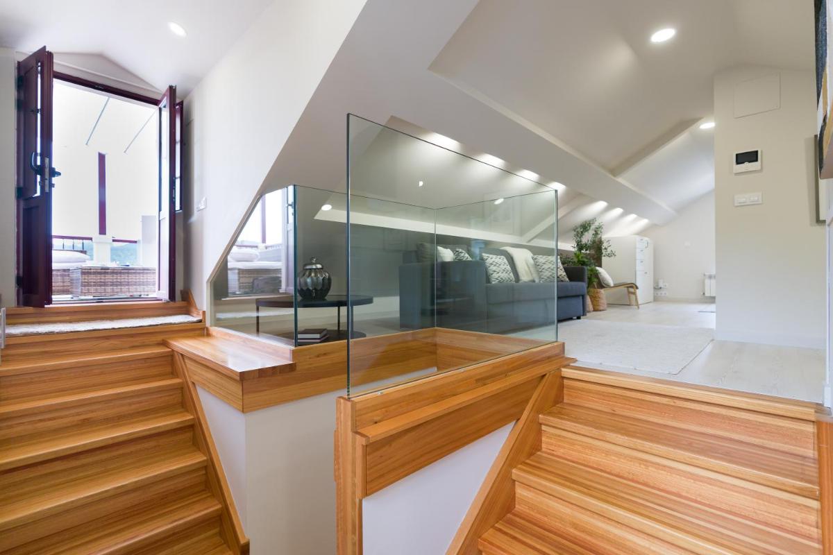 Ático tipo loft en San Sadurniño. - Housity