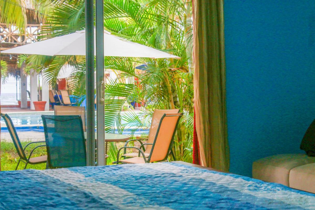 Sabas Beach Resort - Housity