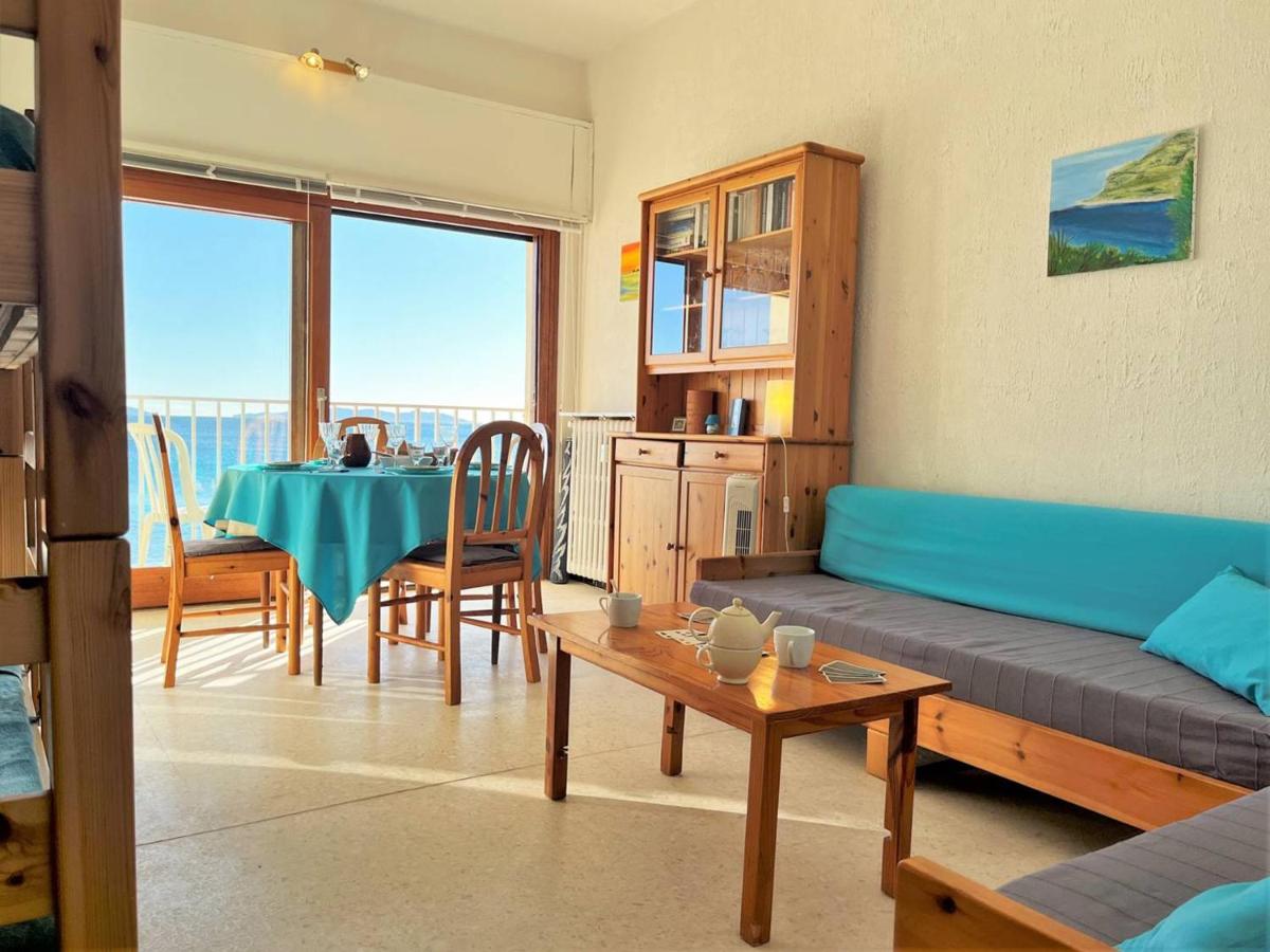 Studio lumineux en bord de mer à Cavalière, 4 couchages, vue imprenable - FR-1-251-433 - Housity